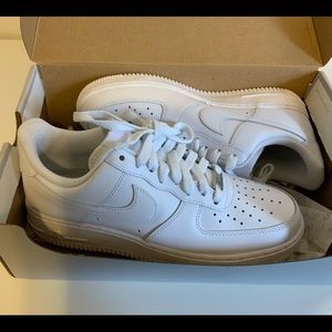 Nike Womens Air Force 1 Size 9
